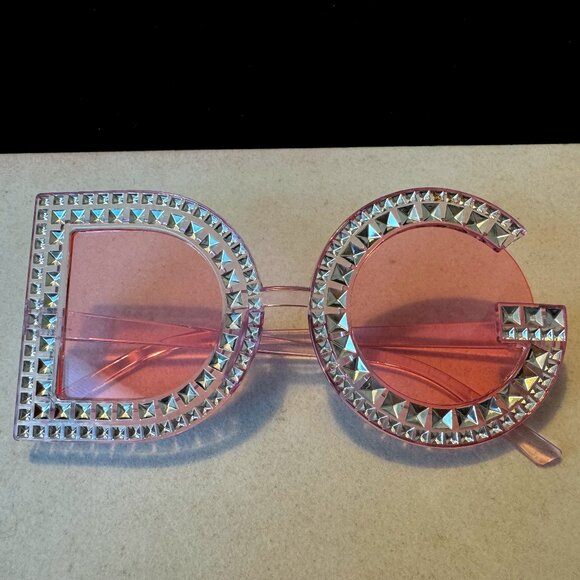 Sunglasses D & G Designer Style Pink Lenses Clear Frame Trendy Womens Accessory - Picture 1 of 13